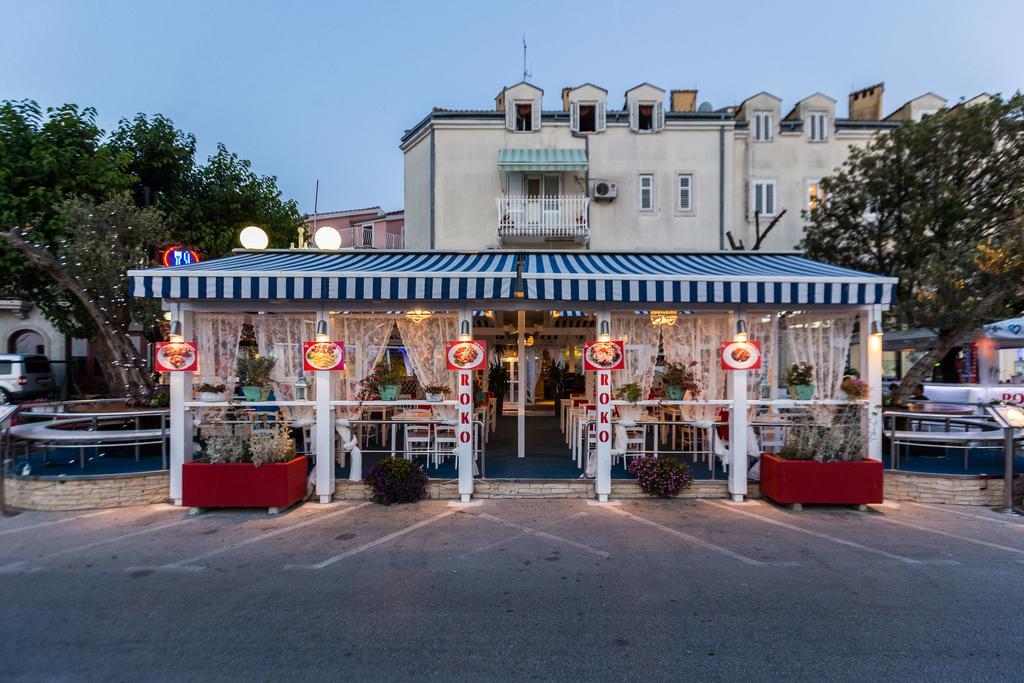 Apartments Elizabeth Biograd Na Moru Exterior photo